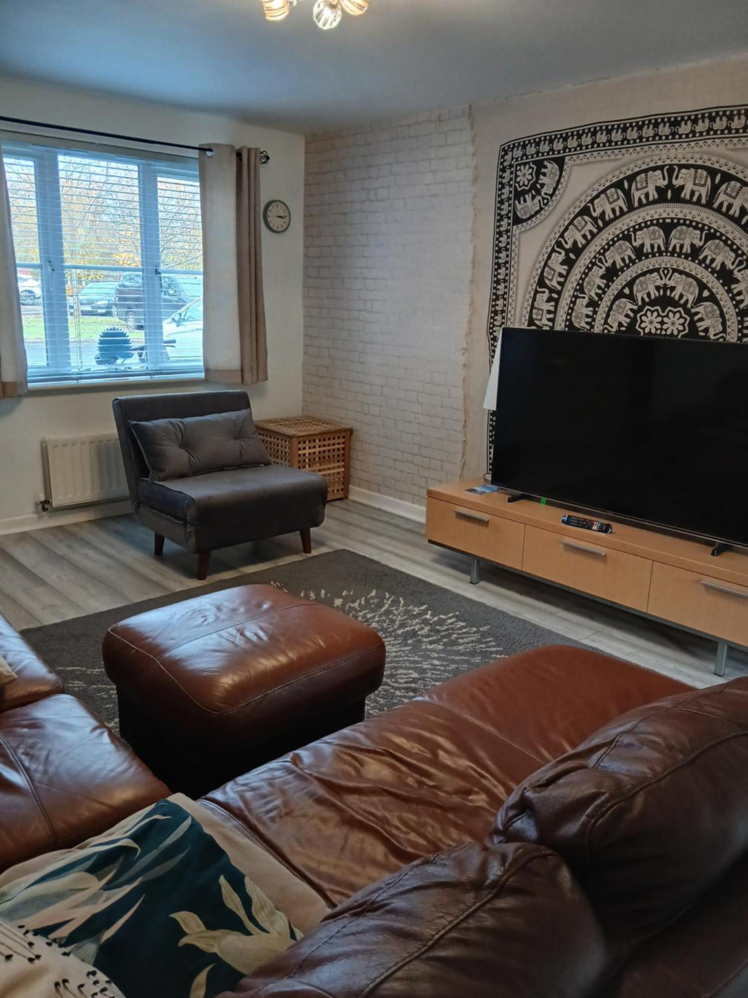 Urban Escape Glasgow Green Free Parking 20Min Walk To City Center Exterior photo